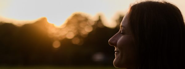 Antje Rach, Breathwork, Profilportrait Sonnenuntergang