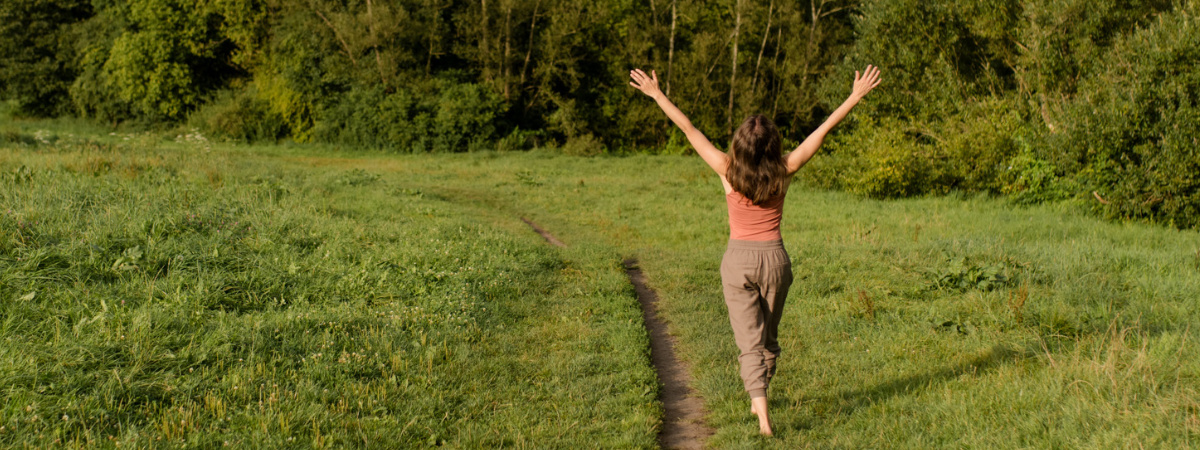 Antje Rach, Breathwork, Wiese